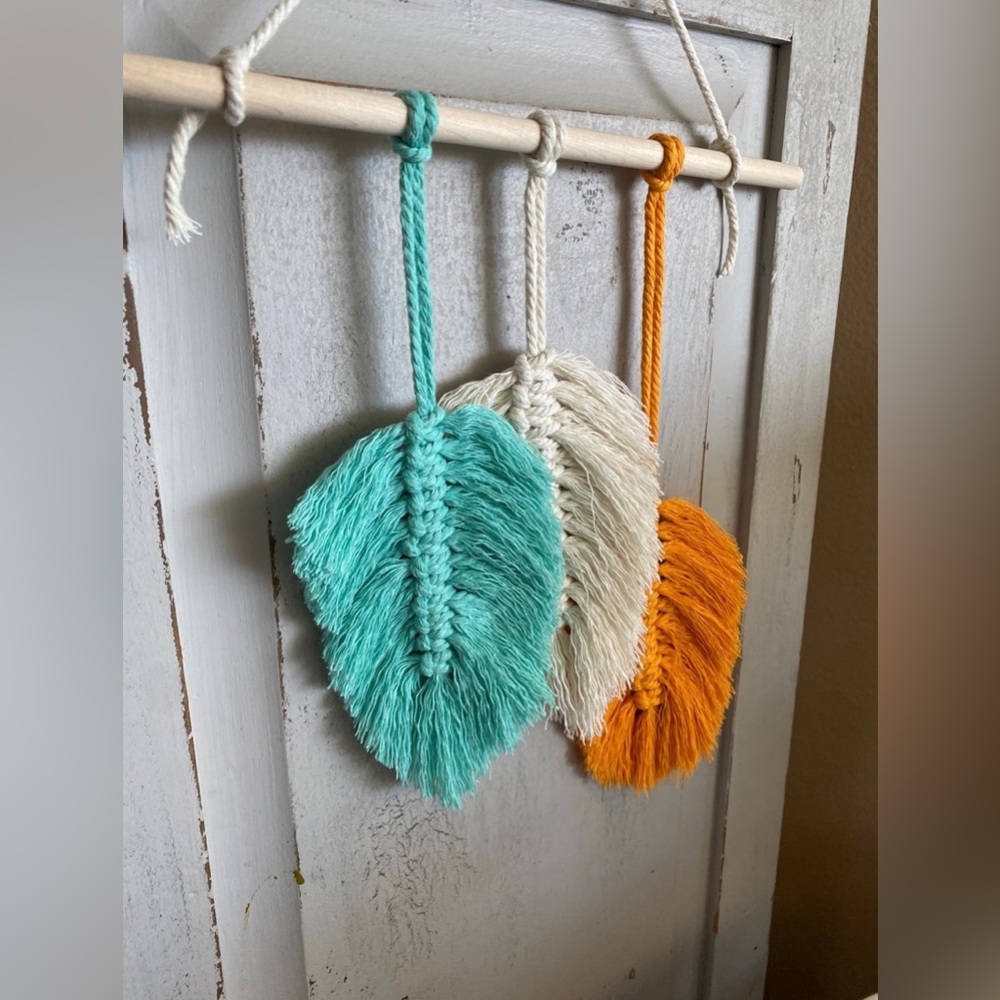 Macrame Feathers
